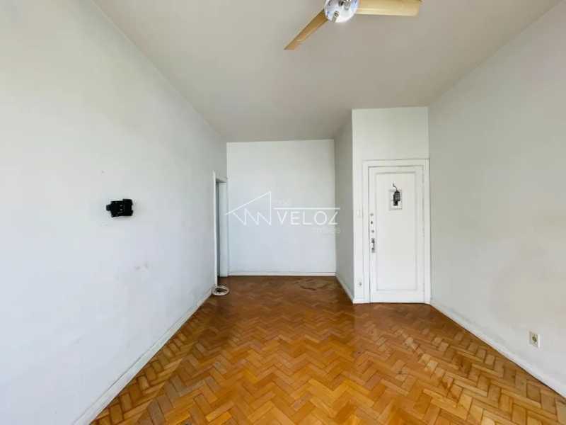 Apartamento à venda com 3 quartos, 97m² - Foto 25