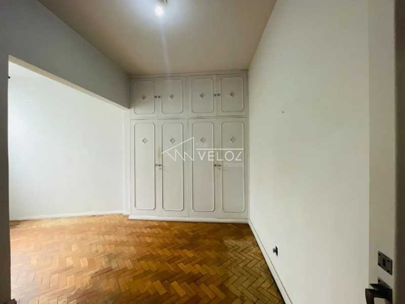 Apartamento à venda com 3 quartos, 97m² - Foto 28