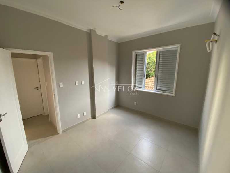 Apartamento à venda com 3 quartos, 65m² - Foto 18