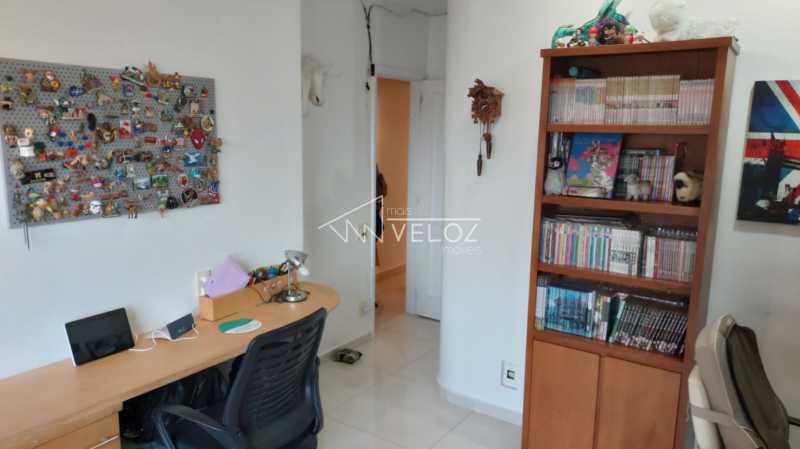 Apartamento à venda com 4 quartos, 150m² - Foto 19