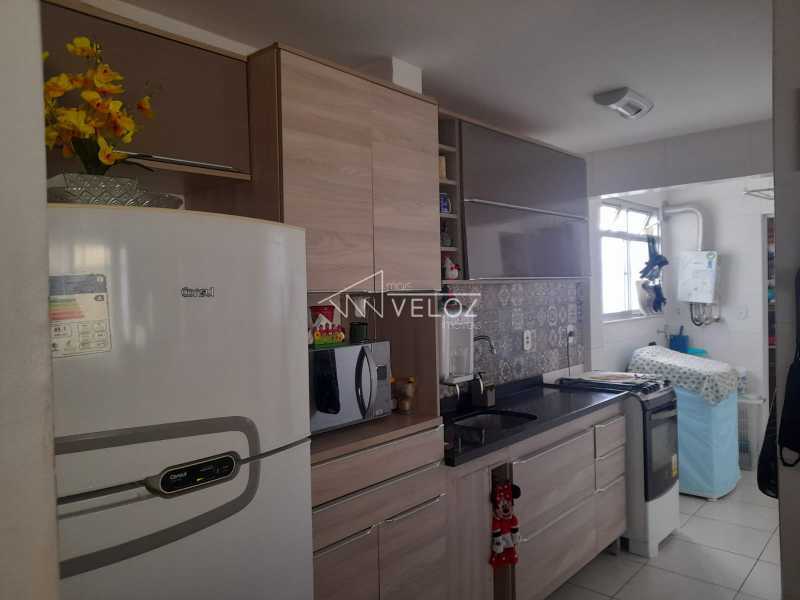 Apartamento à venda com 2 quartos, 58m² - Foto 16