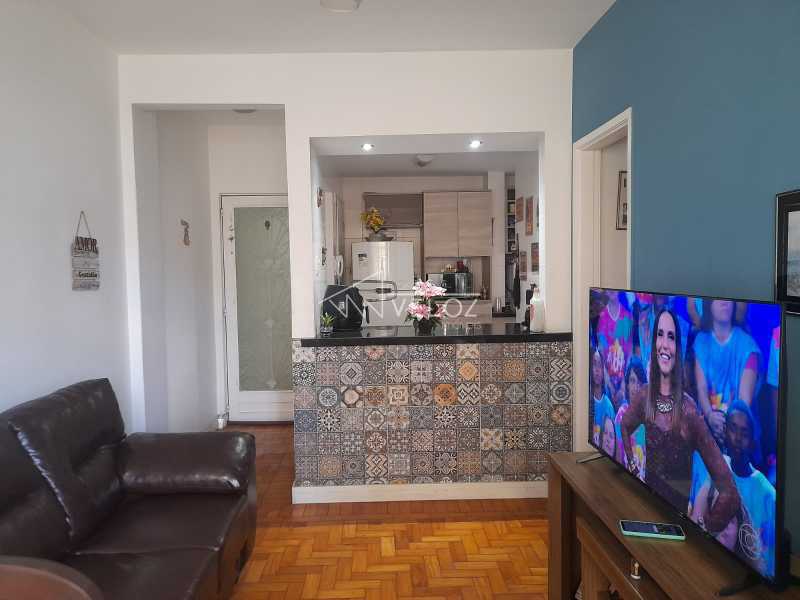 Apartamento à venda com 2 quartos, 58m² - Foto 2