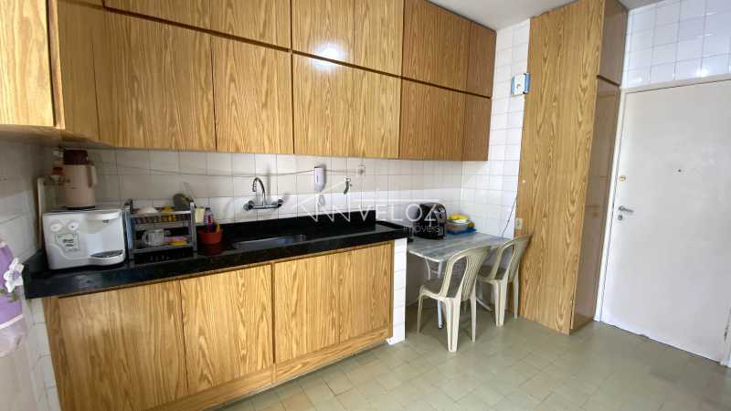 Apartamento à venda com 4 quartos, 140m² - Foto 6