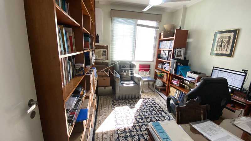 Apartamento à venda com 4 quartos, 140m² - Foto 24