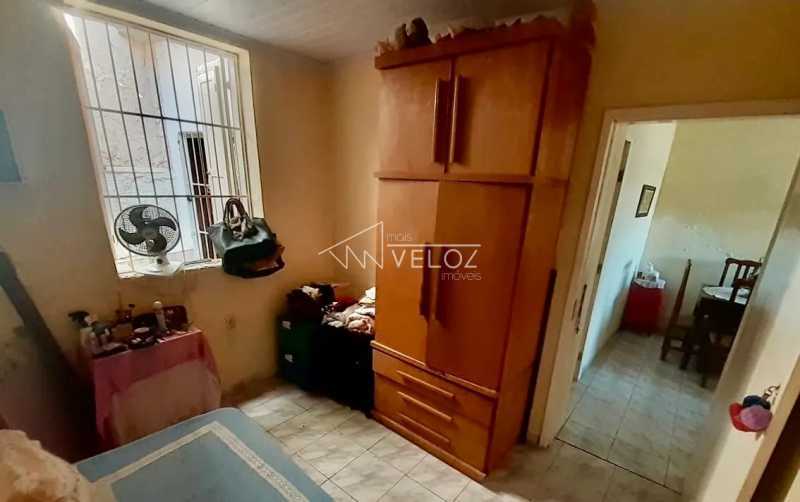 Casa de Vila à venda com 2 quartos, 58m² - Foto 1