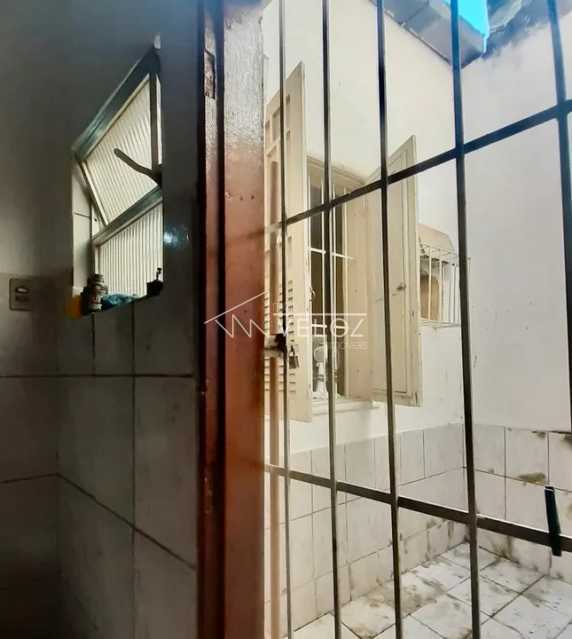 Casa de Vila à venda com 2 quartos, 58m² - Foto 5