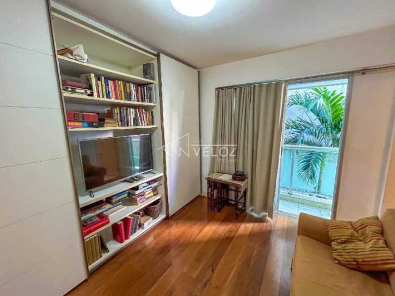 Apartamento à venda com 3 quartos, 149m² - Foto 11