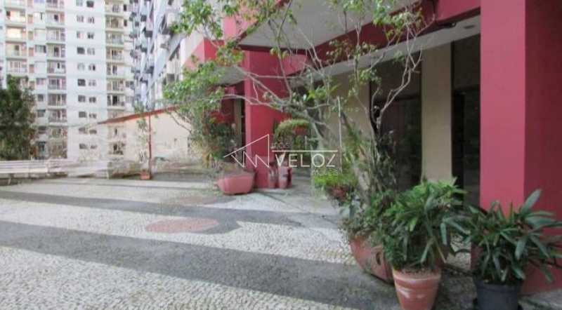 Apartamento à venda com 1 quarto, 64m² - Foto 11