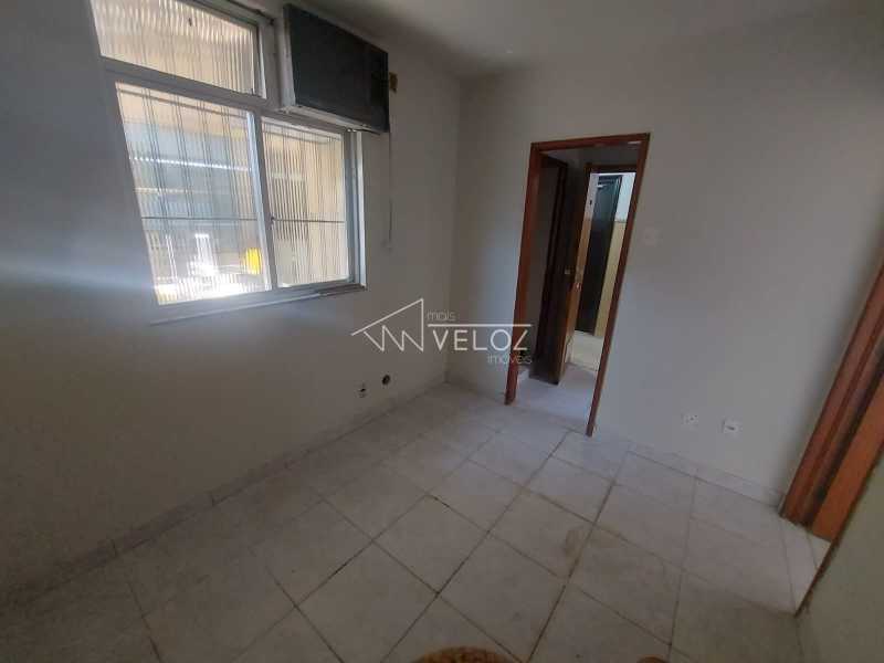 Apartamento à venda com 1 quarto, 37m² - Foto 4