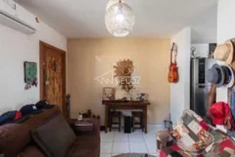 Apartamento à venda com 2 quartos, 50m² - Foto 20