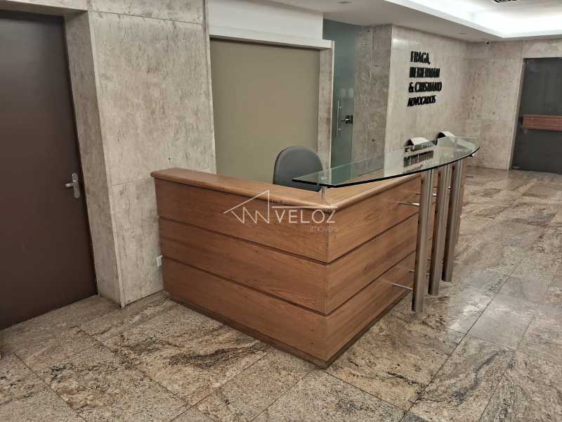 Conjunto Comercial-Sala à venda com 3 quartos, 562m² - Foto 1