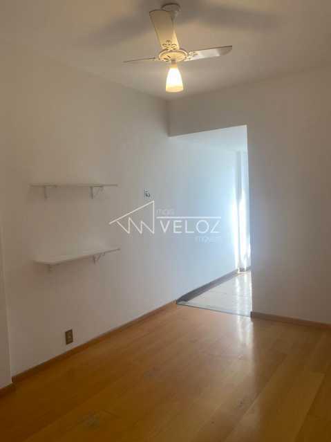 Apartamento à venda com 2 quartos, 61m² - Foto 3