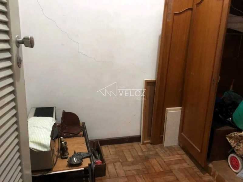 Apartamento à venda com 2 quartos, 77m² - Foto 17