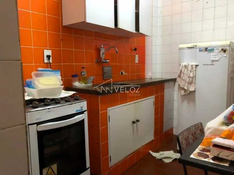 Apartamento à venda com 2 quartos, 77m² - Foto 13