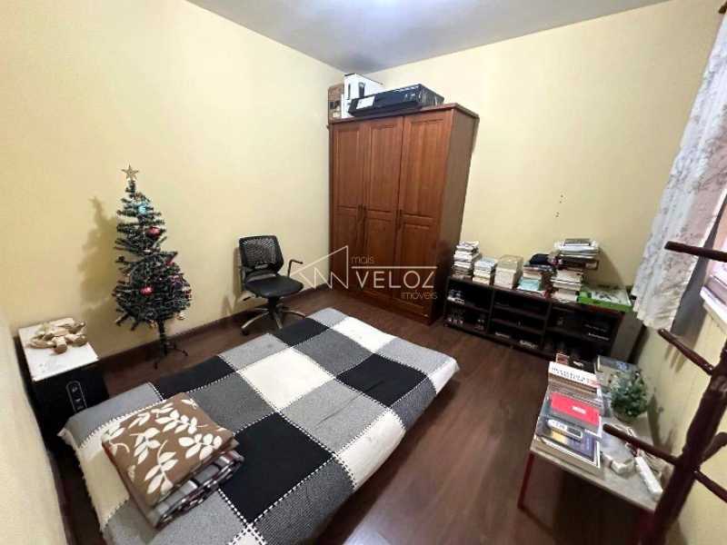 Apartamento à venda com 2 quartos, 77m² - Foto 8