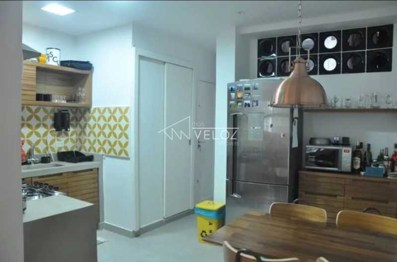 Apartamento à venda com 2 quartos, 70m² - Foto 10