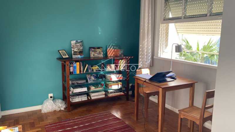 Apartamento à venda com 2 quartos, 70m² - Foto 13