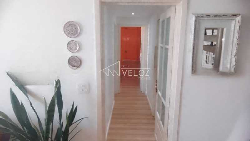 Apartamento à venda com 3 quartos, 180m² - Foto 4