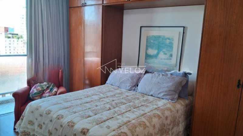 Apartamento à venda com 3 quartos, 180m² - Foto 11