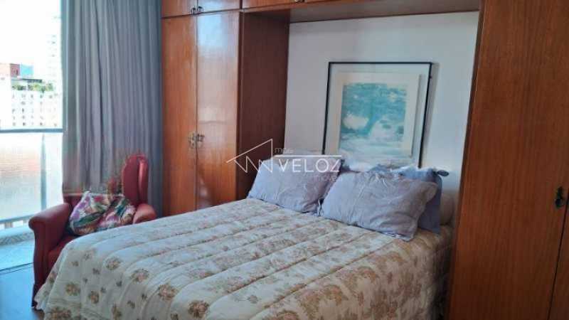 Apartamento à venda com 3 quartos, 180m² - Foto 15