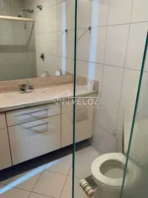 Apartamento à venda com 3 quartos, 135m² - Foto 13