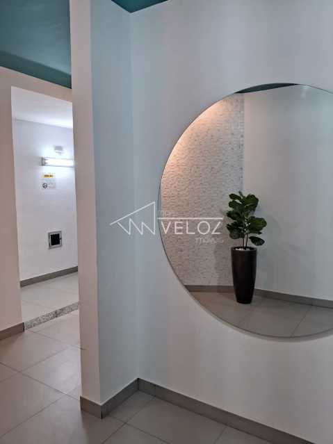 Apartamento à venda com 2 quartos, 68m² - Foto 24