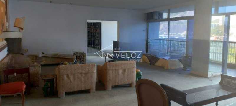 Apartamento à venda com 4 quartos, 330m² - Foto 9