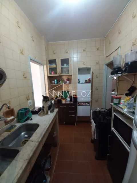 Apartamento à venda com 2 quartos, 96m² - Foto 8