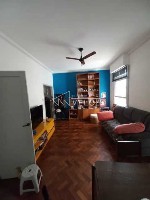 Apartamento à venda com 2 quartos, 96m² - Foto 9