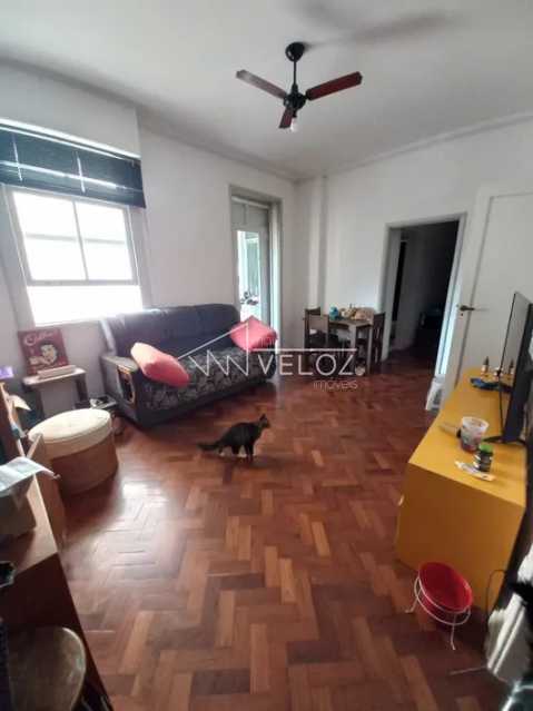 Apartamento à venda com 2 quartos, 96m² - Foto 2