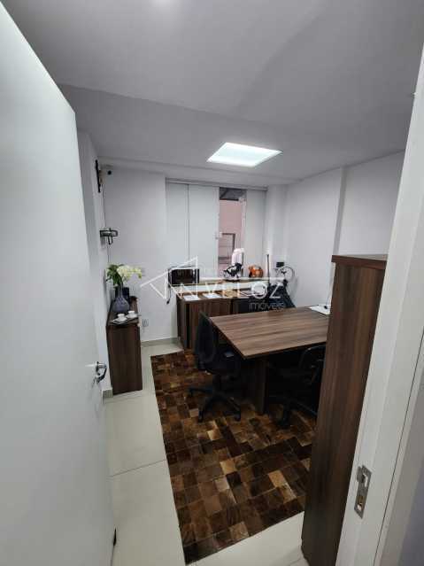 Conjunto Comercial-Sala à venda com 1 quarto, 22m² - Foto 13