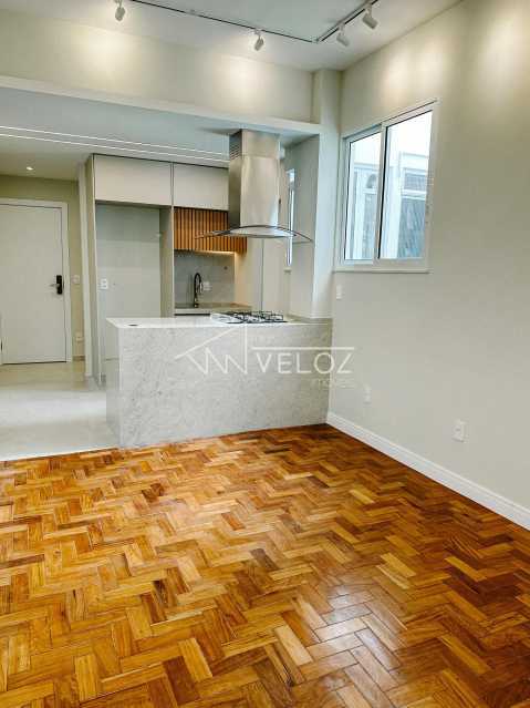 Apartamento à venda com 1 quarto, 47m² - Foto 2