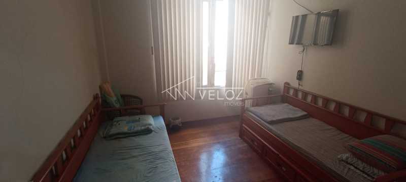 Apartamento à venda com 1 quarto, 31m² - Foto 2