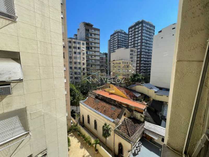 Apartamento à venda com 4 quartos, 248m² - Foto 17