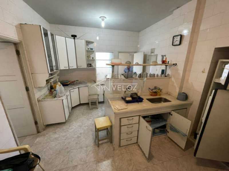 Apartamento à venda com 4 quartos, 248m² - Foto 24