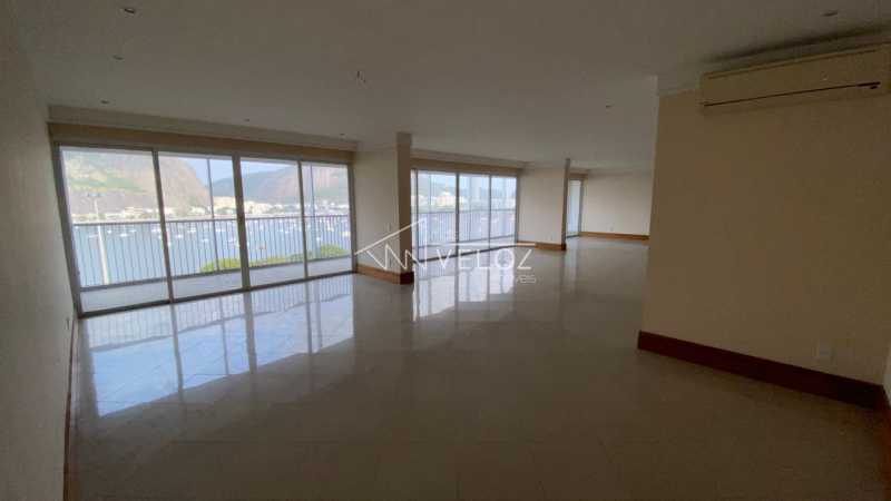 Apartamento à venda com 4 quartos, 600m² - Foto 1