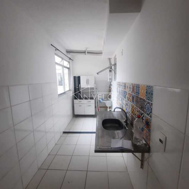 Apartamento à venda com 2 quartos, 43m² - Foto 14