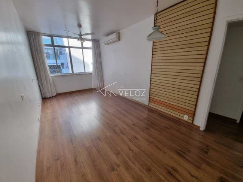 Apartamento à venda com 2 quartos, 73m² - Foto 4
