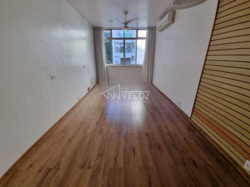 Apartamento à venda com 2 quartos, 73m² - Foto 1