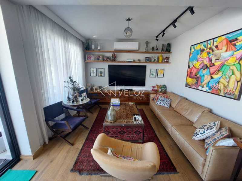 Cobertura à venda com 2 quartos, 160m² - Foto 14