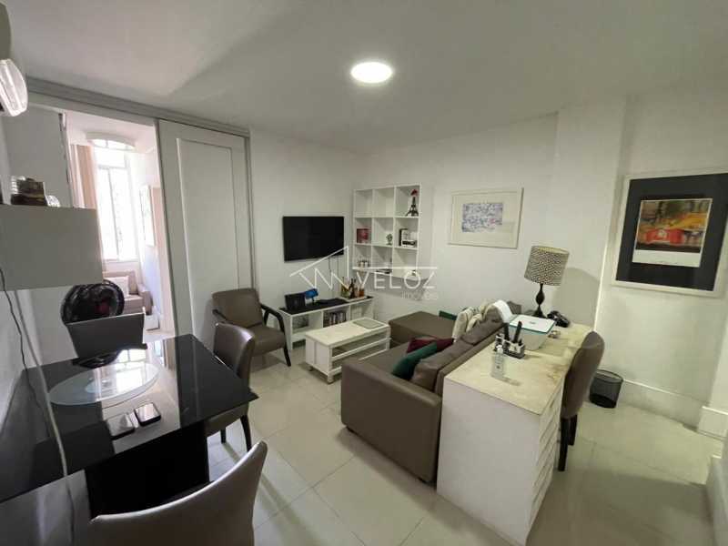 Apartamento à venda com 2 quartos, 63m² - Foto 1