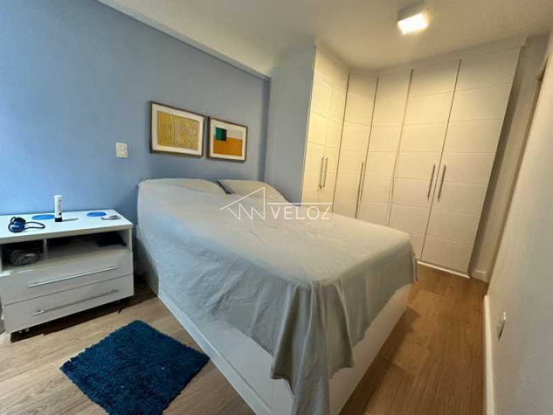 Apartamento à venda com 2 quartos, 70m² - Foto 9