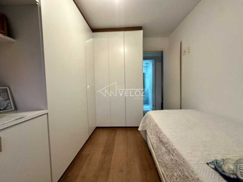 Apartamento à venda com 2 quartos, 70m² - Foto 15