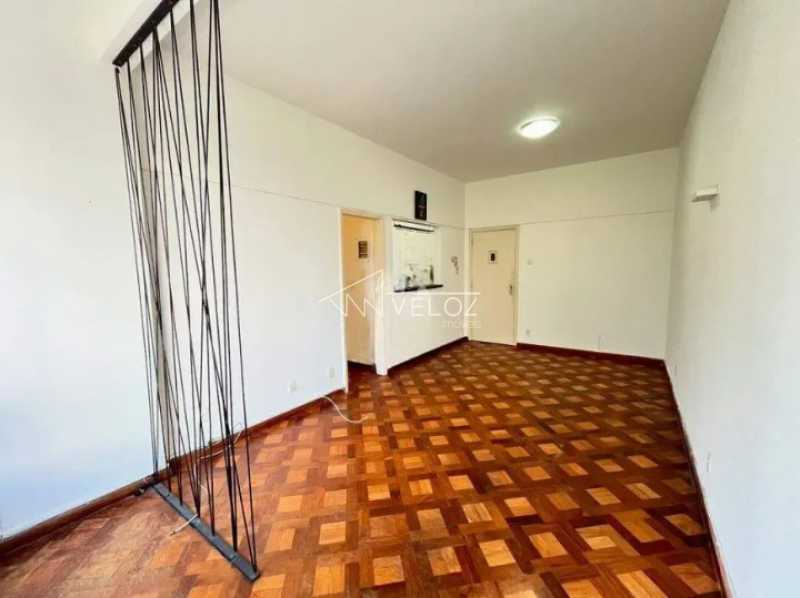 Apartamento à venda com 2 quartos, 87m² - Foto 6