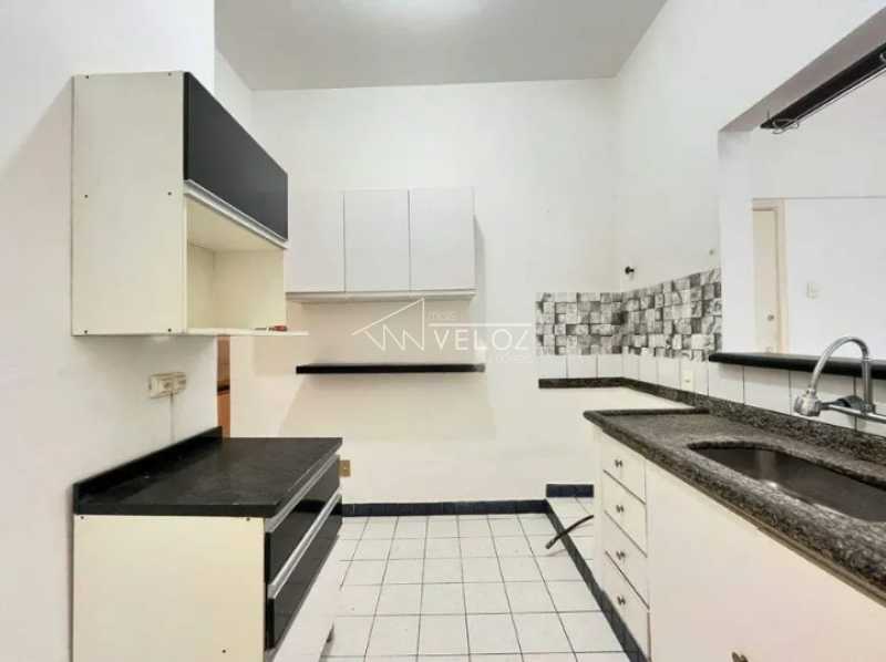 Apartamento à venda com 2 quartos, 87m² - Foto 25