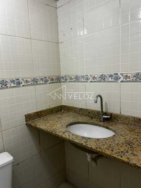 Apartamento à venda com 3 quartos, 42m² - Foto 12