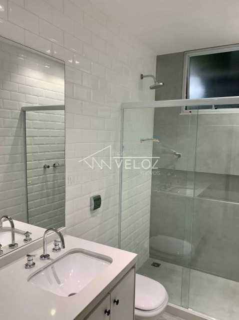 Apartamento à venda com 2 quartos, 70m² - Foto 9