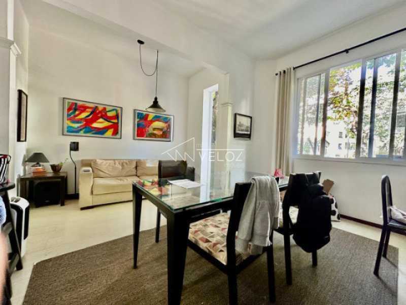 Apartamento à venda com 2 quartos, 62m² - Foto 9