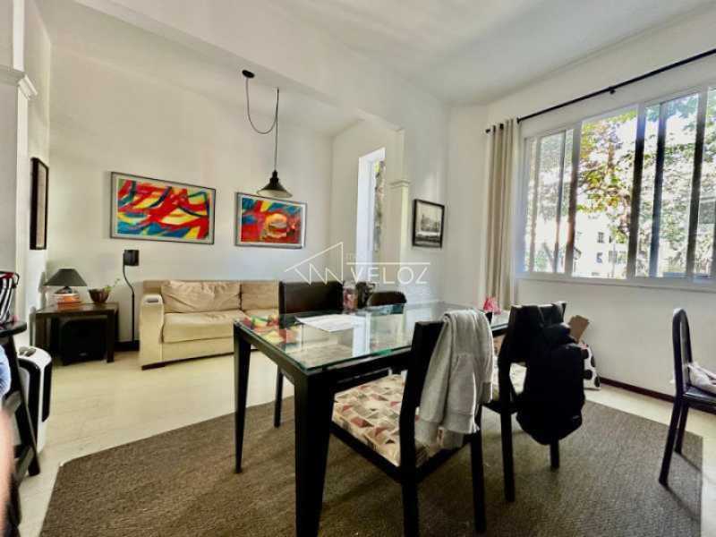 Apartamento à venda com 2 quartos, 62m² - Foto 12