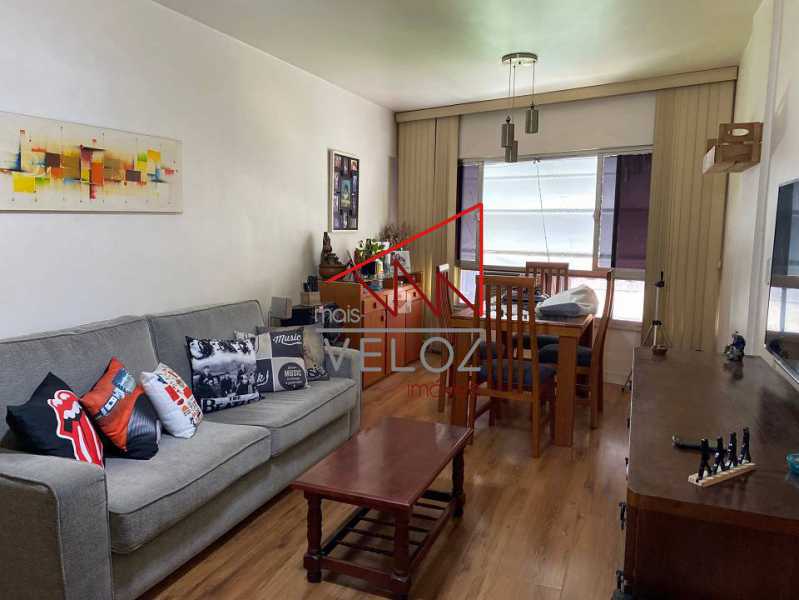 Apartamento à venda com 1 quarto, 67m² - Foto 4